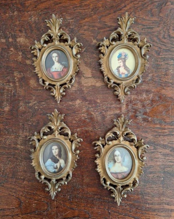 Set van 4 Sierlijke Barok Kuiflijstjes/Schilderijtjes, Antiek en Kunst, Curiosa en Brocante, Ophalen of Verzenden