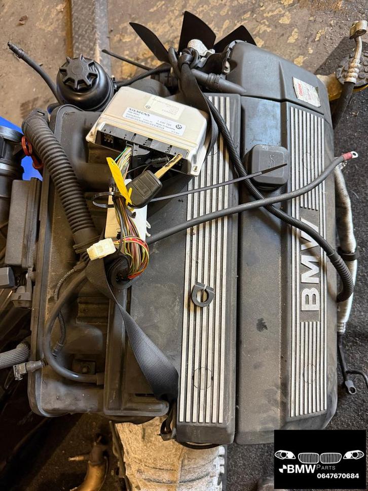 Motor Bmw 328i E46 528i E39 M52B28 dubbel vanos, Auto-onderdelen, Motor en Toebehoren, BMW, Gebruikt, Herkomst onderdeel bekend
