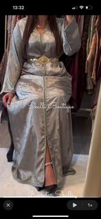 Caftan jawhara pistache, Kleding | Dames, Gelegenheidskleding, Ophalen of Verzenden, Zo goed als nieuw, Overige typen