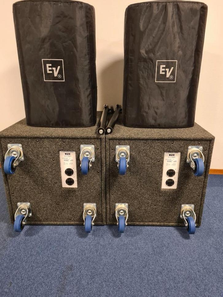 Electro voice zx 5 en dynacord Wave v17 pwh, Muziek en Instrumenten, Versterkers | Keyboard, Monitor en PA, Gebruikt, P.A., 500 tot 1000 watt