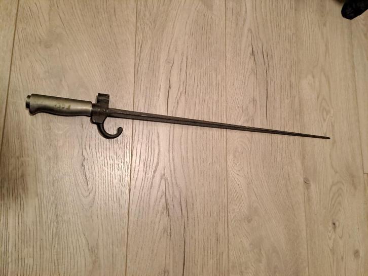 Franse rosalie bajonet met pareerstang, Verzamelen, Militaria | Algemeen, Landmacht, Mes of Dolk, Overige gebieden, Verzenden