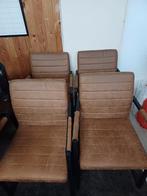 Eetkamer stoelen, Huis en Inrichting, Ophalen of Verzenden, Zo goed als nieuw, Bruin
