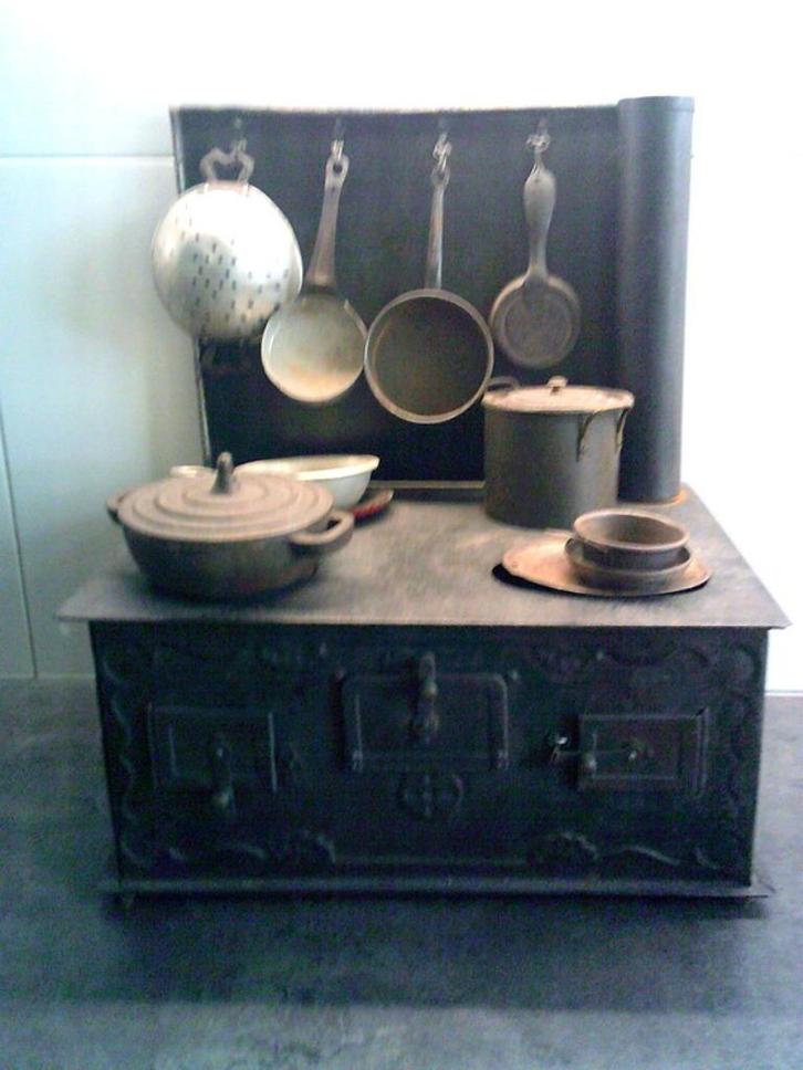 Brocant frans zwart oud mini kinder fornuisje deco, Antiek en Kunst, Curiosa en Brocante, Ophalen of Verzenden