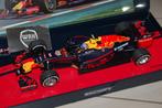 RED BULL RB12 F1 VERSTAPPEN 1st win Spain Minichamps WRH, Verzenden, Zo goed als nieuw, Auto, MiniChamps