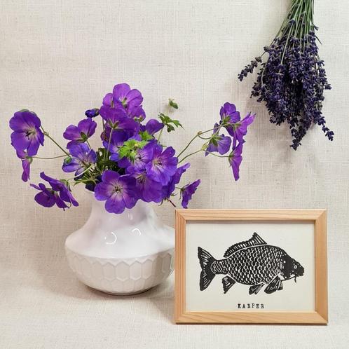 Linoleumsnede print Karper formaat 10x15 met houten lijst, Huis en Inrichting, Woonaccessoires | Schilderijen, Tekeningen en Foto's
