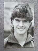 Foto. Neill.Roberts  voetballer uit Wales. 13,5 x 20 cm, Ophalen of Verzenden, Zo goed als nieuw, Buitenlandse clubs, Overige typen