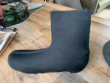 Fiets Overschoenen Wind/Waterdicht 42-46 beschikbaar voor biedingen