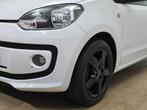 Volkswagen Up! Occasion 1.0 move up! BlueMotion met cruiseco, Voorwielaandrijving, Stof, Gebruikt, 840 kg