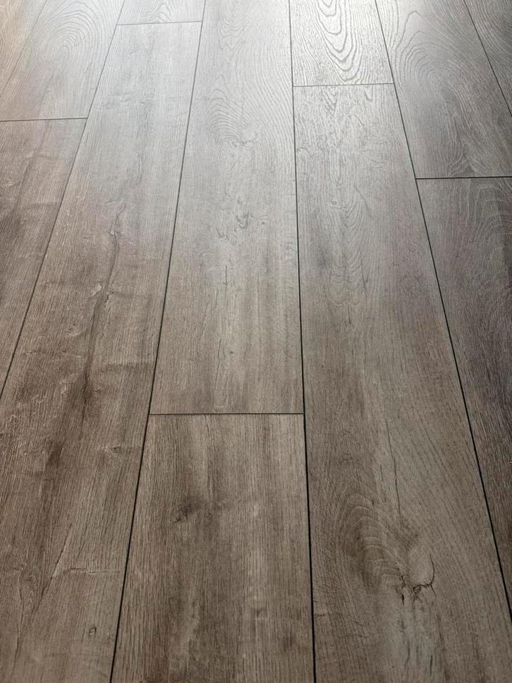 Laminaat vloeren/ laminated flooring - as good as new, Doe-het-zelf en Verbouw, Vloerdelen en Plavuizen, Zo goed als nieuw, Laminaat