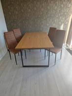 Eettafel set - 2 maanden oud, Huis en Inrichting, Tafels | Eettafels, Overige houtsoorten, 100 tot 150 cm, Ophalen of Verzenden