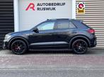 Volkswagen T-ROC 1.5 TSI R-Line Pano/AppleCar/ACC, Auto's, Volkswagen, 12 maanden, Euro 6, 4 cilinders, Zwart