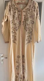 Beige kaftan mobra, Ophalen of Verzenden, Zo goed als nieuw, Beige, Overige typen