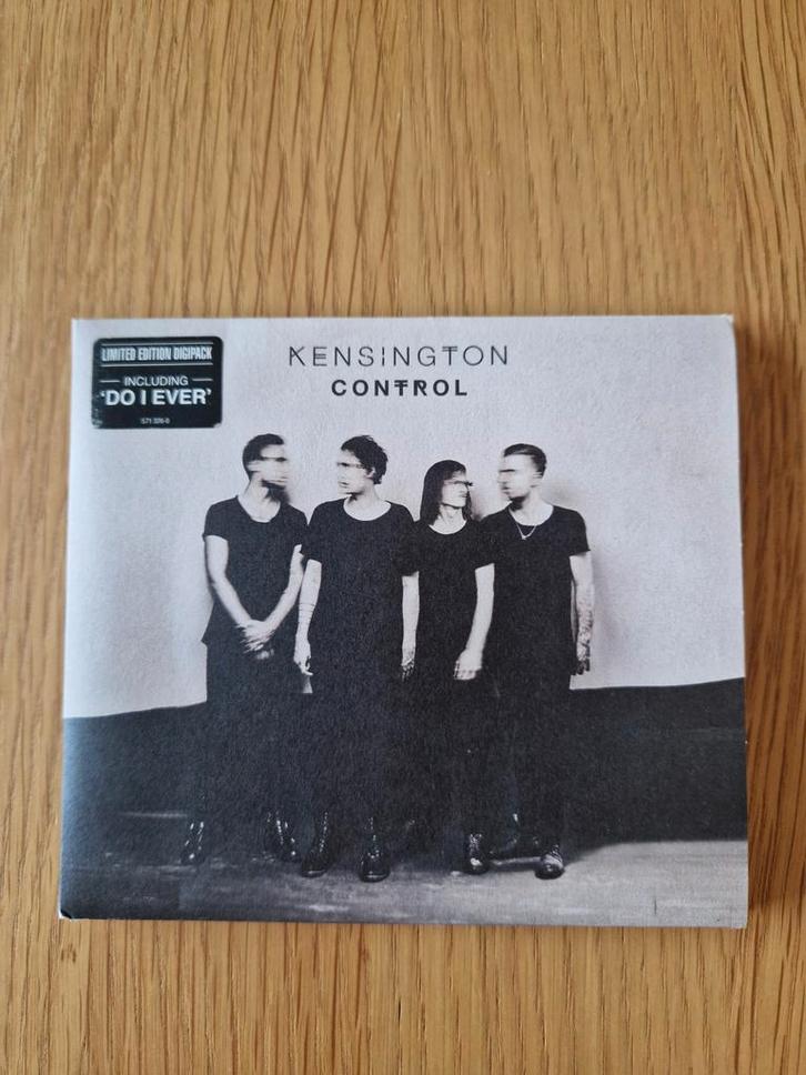 Kensington – Control Limited Edition Digipack CD, Cd's en Dvd's, Cd's | Rock, Gebruikt, Poprock, Ophalen of Verzenden