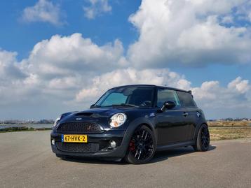 Mini 1.6 16V Cooper S 128KW 2009 Zwart beschikbaar voor biedingen