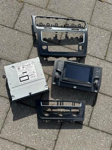 Volkswagen Discover media MIB1 en trim zwart beschikbaar voor biedingen