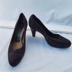 Mooie bruine leren pumps. mt 6 (38) Merk Peter Kaiser, Pumps, Bruin, ., Ophalen of Verzenden