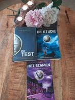 Joelle Charbonneau - De test - complete serie, Boeken, Joelle Charbonneau, Ophalen of Verzenden, Zo goed als nieuw