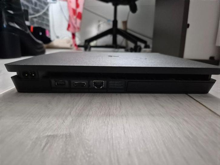 PS4 Slim 500GB + 1TB Externe HDD, Spelcomputers en Games, Spelcomputers | Sony PlayStation 4, Gebruikt, Slim, 500 GB, Met 1 controller