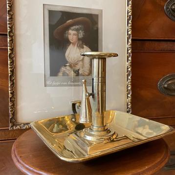 Engels antieke messing blaker met snuffer/chamber stick beschikbaar voor biedingen