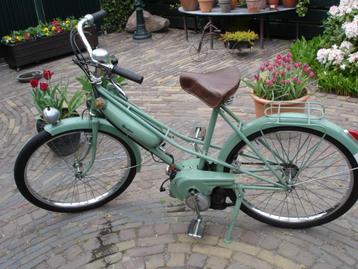 oldtimer bromfietsen beschikbaar voor biedingen