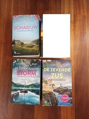 boeken van  LUCINDA  RILEY, Boeken, Romans, Gelezen, Ophalen of Verzenden