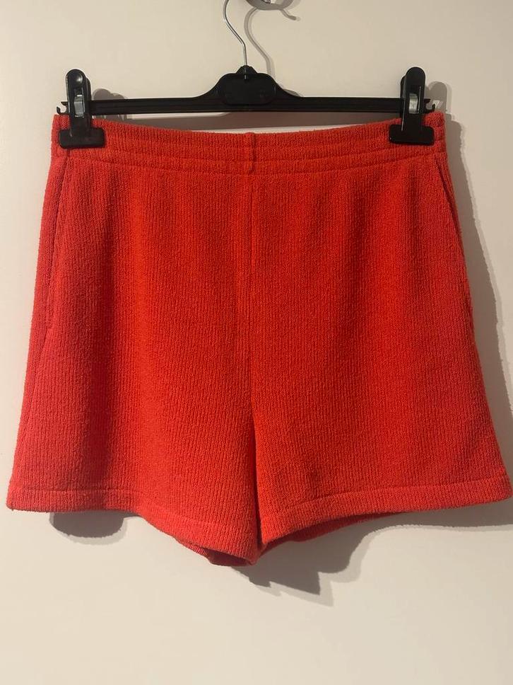 H&M - oranje short | maat S, Kleding | Dames, Broeken en Pantalons, Zo goed als nieuw, Maat 36 (S), Oranje, Ophalen of Verzenden