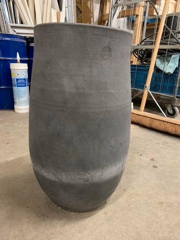 Grijze Bloempot - 25x51cm - Zonder Beschadigingen beschikbaar voor biedingen