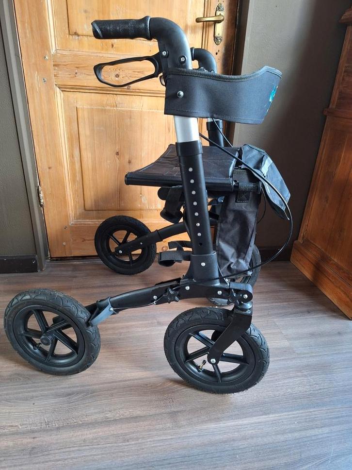 Dunimed Outdoor rollator met grote luchtbanden, Diversen, Rollators, Zo goed als nieuw, Lichtgewicht, Ophalen