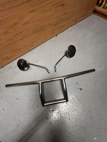 Motor stuur + spiegels beschikbaar voor biedingen