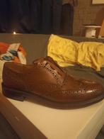 Floris van Bommel new generation classics, Bruin, Floris van Bommel, Ophalen of Verzenden, Gedragen