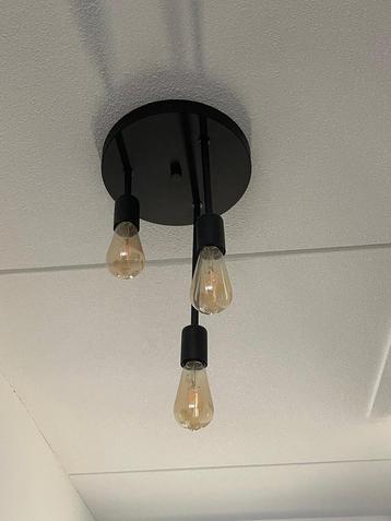 Moderne Plafondlamp met 3 Lampen beschikbaar voor biedingen