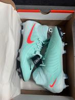 Nike Phantom Luna II Voetbalschoenen - Maat 43 - Nieuw, Ophalen, Nieuw, Schoenen