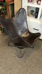 Mooie vlinderstoel leer op stalen frame, Huis en Inrichting, Fauteuils, Gebruikt, Ophalen of Verzenden, 50 tot 75 cm, Leer