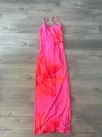 Roze satijnen jurk mt L izgs SHEIN, Kleding | Dames, Gelegenheidskleding, Ophalen of Verzenden, Zo goed als nieuw, Roze, Galajurk