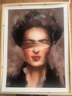 Desenio poster Frida Kahlo in beige, Minder dan 50 cm, Ophalen of Verzenden, Zo goed als nieuw, Foto of Poster
