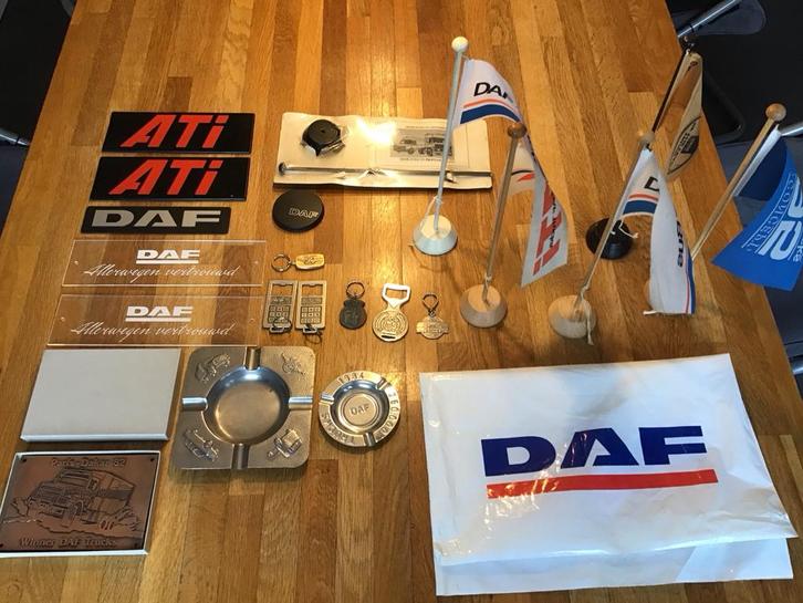 DAF Promotiematerialen Collectie, Verzamelen, Automerken, Motoren en Formule 1, Gebruikt, Auto's, Ophalen of Verzenden