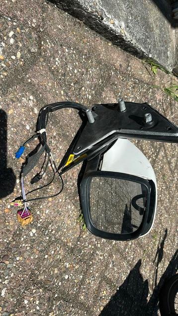 Spiegel VW T5 beschikbaar voor biedingen