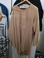 Hoody lekker lang met Vintage tekst., Kleding | Dames, Ophalen of Verzenden, Zo goed als nieuw, Beige, Trui of Vest