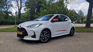 Toyota Yaris 1.5 Hybrid - First Edition - Parelmoer wit 2020 beschikbaar voor biedingen