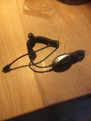 Samsung oplader voor in auto. beschikbaar voor biedingen