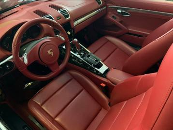 Porsche 982 rood lederen interieur 2014 