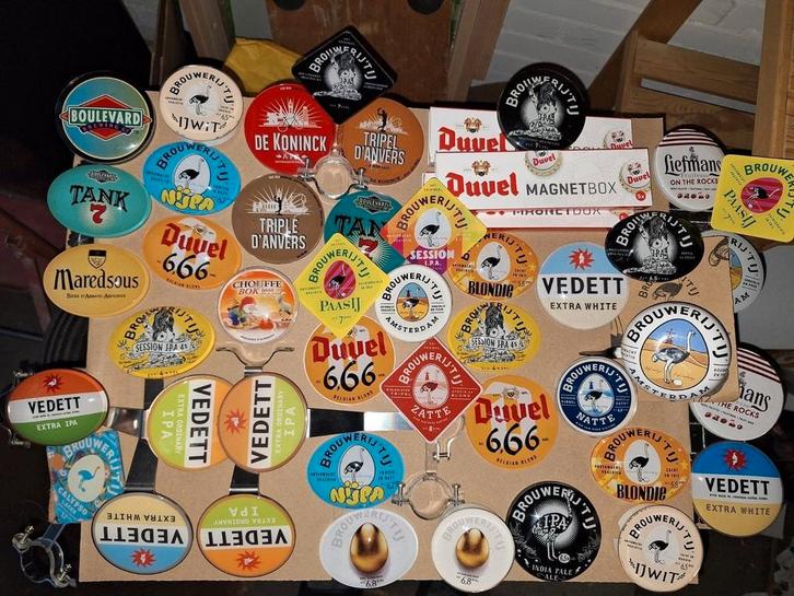 Heel veel ovale, ronde en verlichte taplensen nieuw, Verzamelen, Biermerken, Zo goed als nieuw, Overige merken, Ophalen of Verzenden