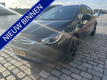 Opel Astra 1.0 Innovation 5 Deurs navi airco/ecc apk beschikbaar voor biedingen