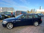 BMW 5-serie Touring 525i High Executive - Pano - Automaat -, Auto's, Te koop, Geïmporteerd, Benzine, 1565 kg