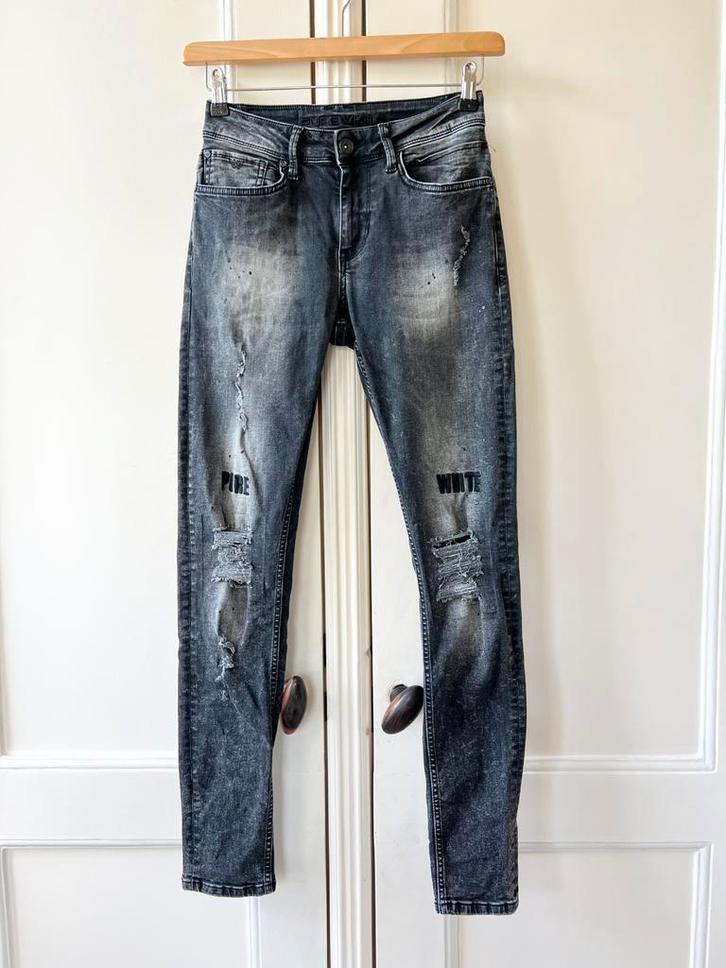 Pure White heren skinny jeans ripped donkergrijs, maat 27, Kleding | Heren, Spijkerbroeken en Jeans, Zo goed als nieuw, W32 (confectie 46) of kleiner