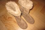 sneeuwlaars model UGG = maat 39, Kleding | Dames, Schoenen, Bruin, Snowboots, Ophalen of Verzenden, Zo goed als nieuw