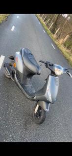Zip 125cc 2 takt brom, Ophalen, Zo goed als nieuw, Benzine, Zip