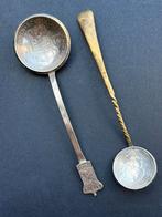 2 lepels gemaakt van guldens, Antiek en Kunst, Antiek | Goud en Zilver, Ophalen of Verzenden