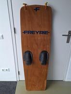 vintage houten Freyrie waterski monoski wakeboard met vinnen, Watersport en Boten, Ophalen, Met skitouw, Gebruikt, 130 tot 160 cm