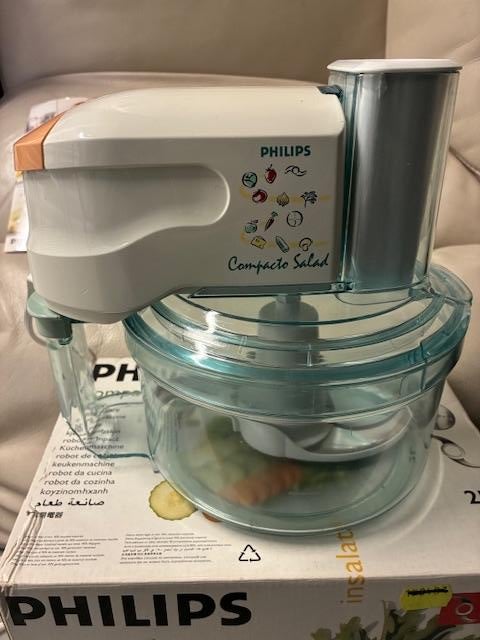 Philips Compacto Salad - Keukenmachine, Gebruikt, 1 tot 2 liter, 3 snelheden of meer, Ophalen of Verzenden